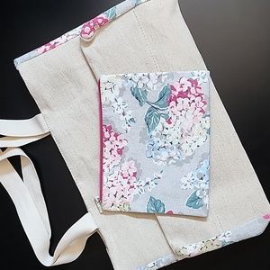 Large tote with matching zipper pouch